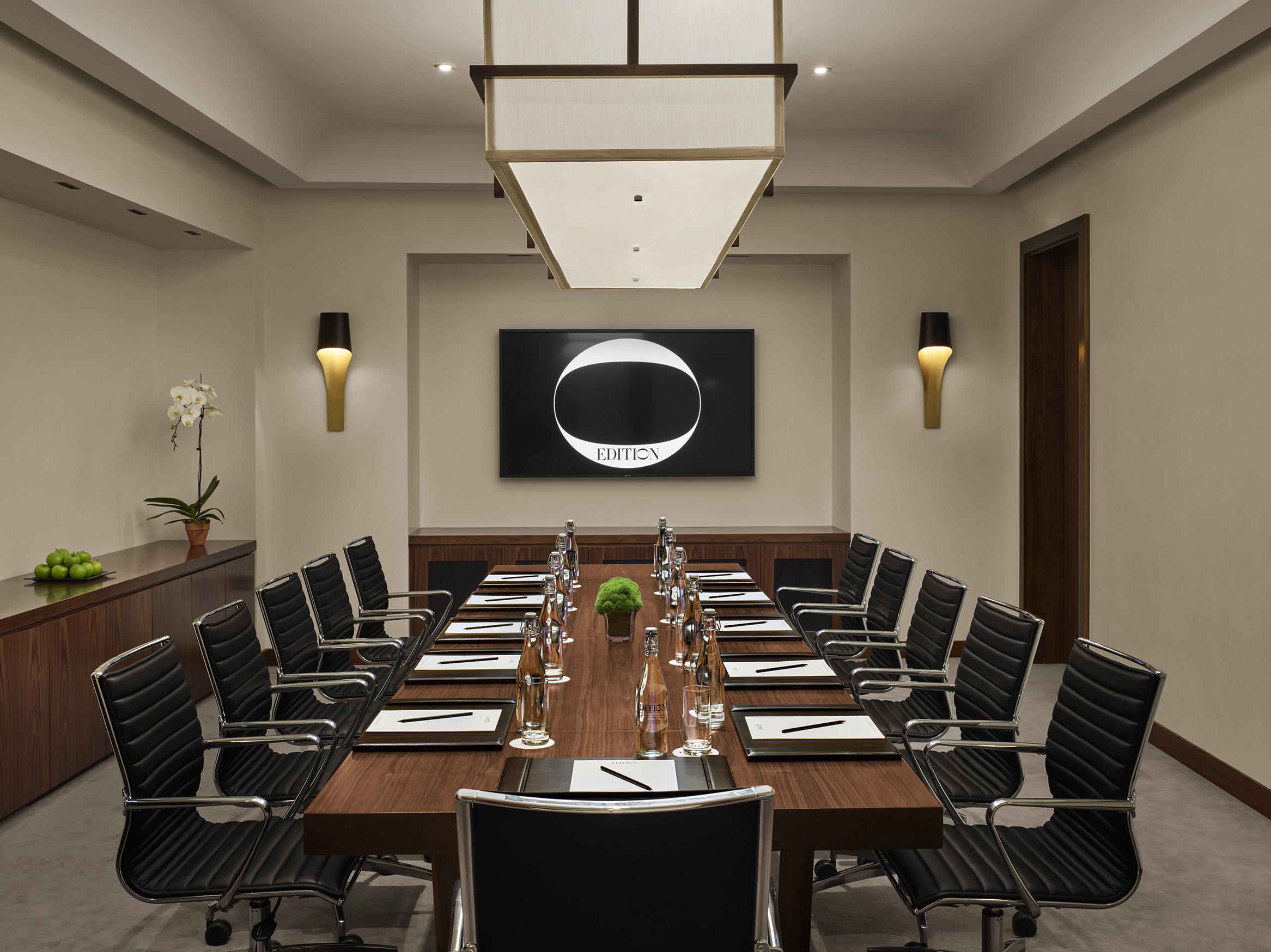 The Abu Dhabi Edition Exterior photo Boardroom